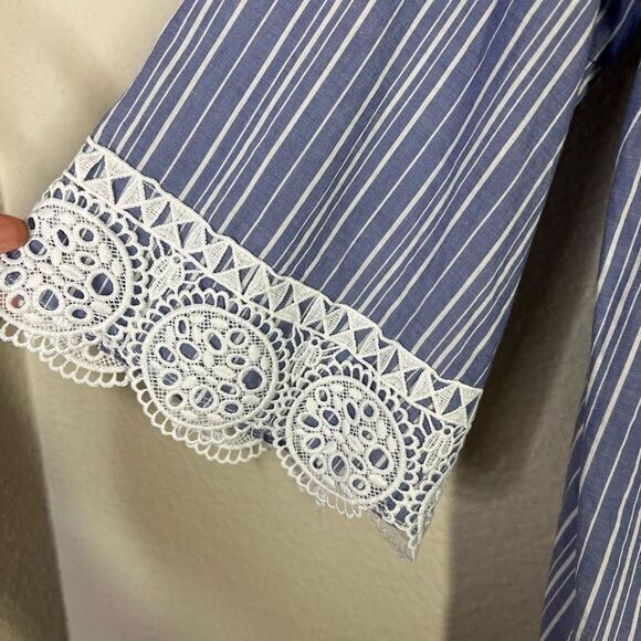 A New Approach Women's Blue White Striped‎ Tie Neck 3/4 Sleeve Blouse Size Large - Picture 4 of 7